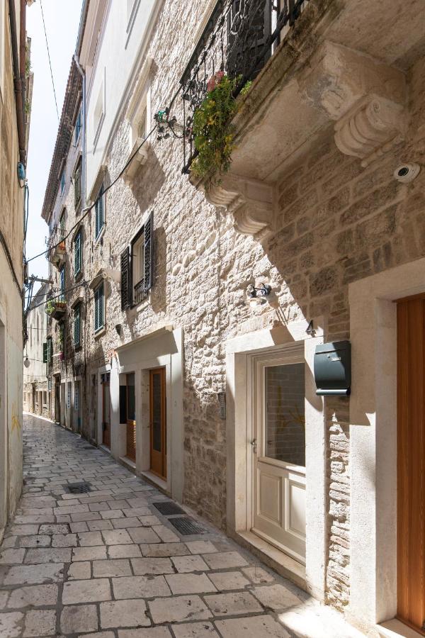 Stanley Helenski - Apartment In Old Town Šibenik Exterior foto